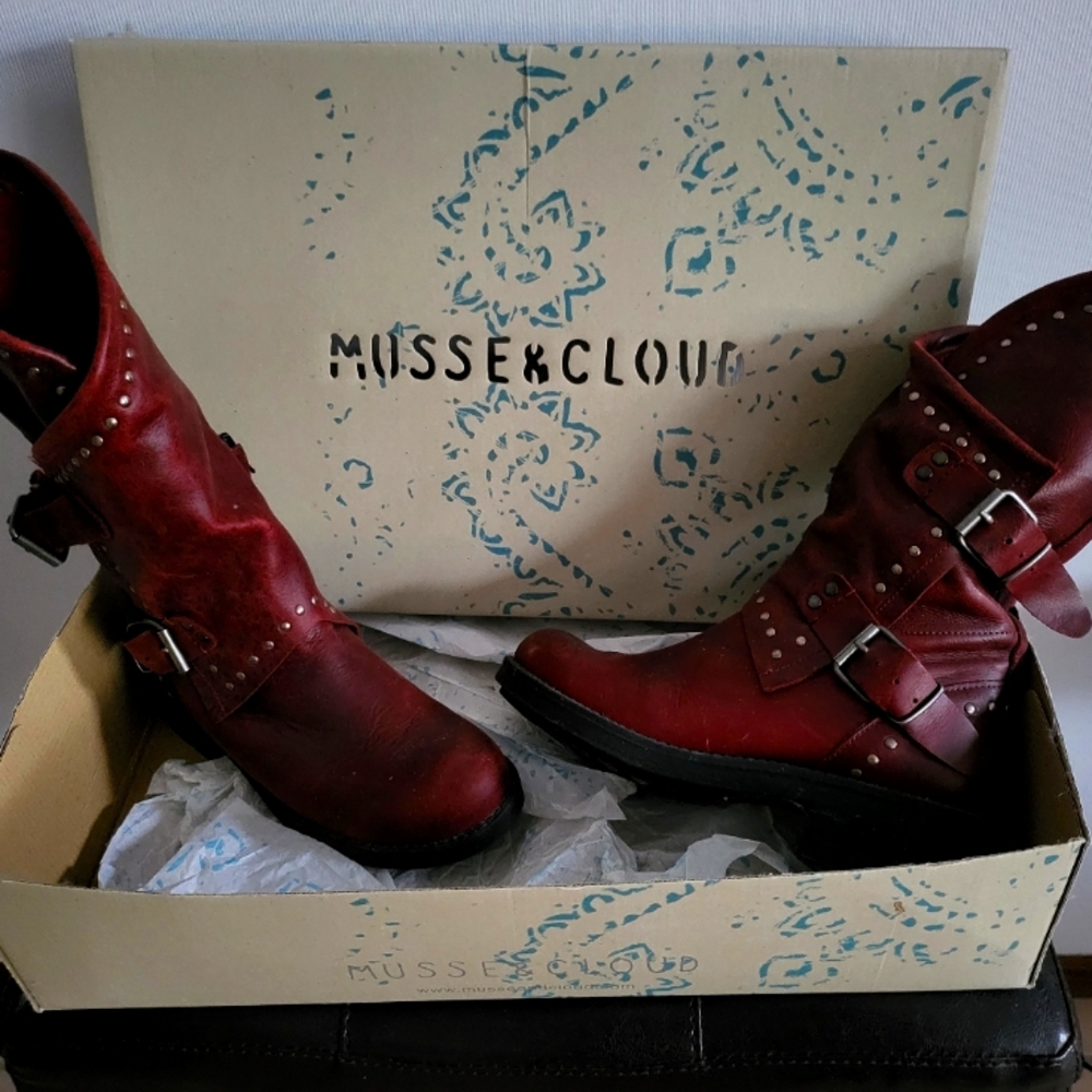 Musse & Cloud Boots